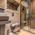 Mos Luxury Suits 
